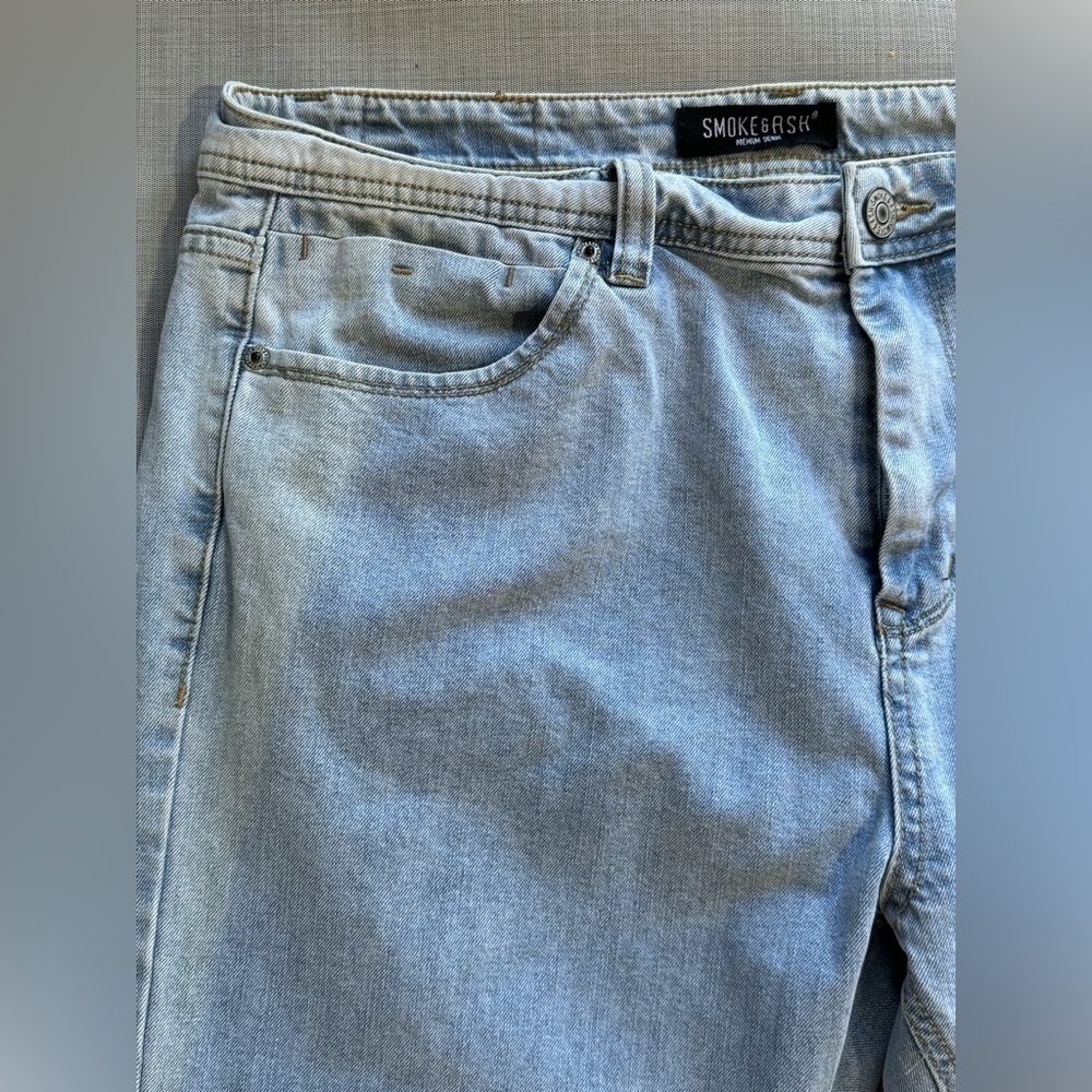 38X32 Smoke and ash straight leg jeans - Picture 6 of 10